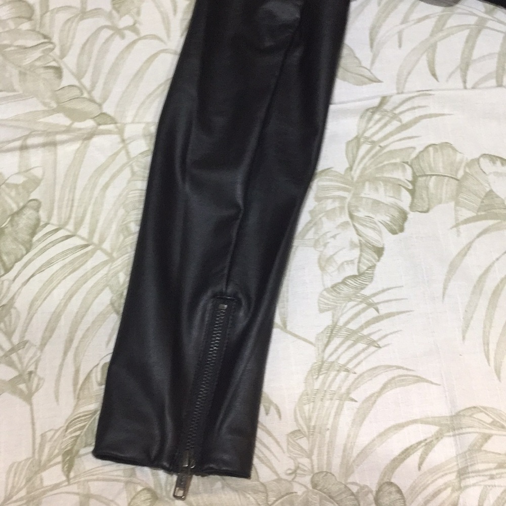 Jacket - Picture 5 of 5
